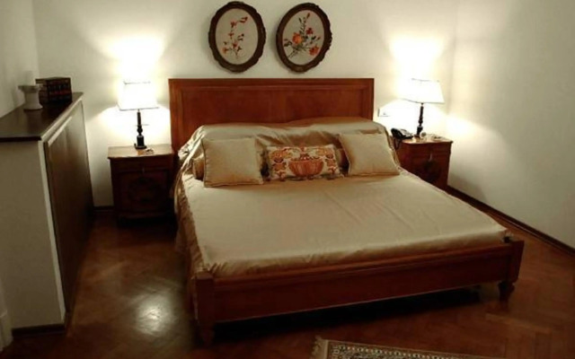 Grand Boutique Hotel