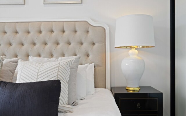 HomeHotel- Luxury & Contemporary Apt