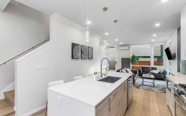 Red Maple Retreat in Judkins Park