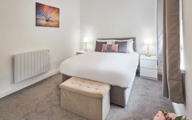 Host Stay Britton Hall Bungalow