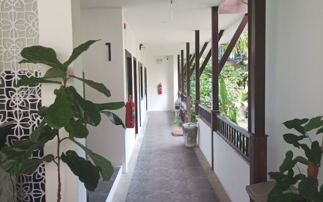 Nine-Kai-Mon Boutique Hotel