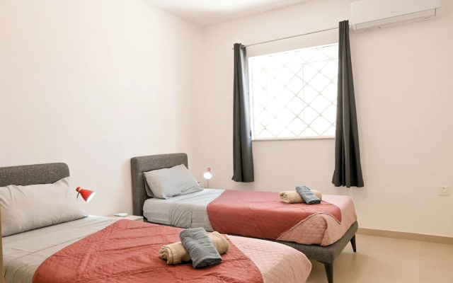 Sea Blue Horizon Qawra Bay Apartments