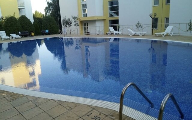 Inviting Modern 1-bed Apartment in Sveti Vlas