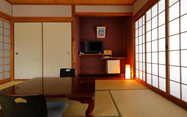 Hotel Shikimi