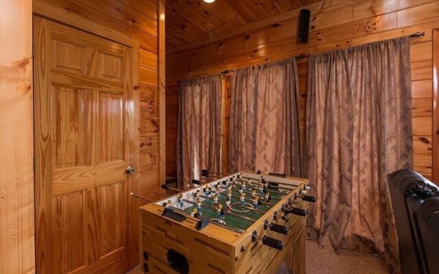 Splash Country 4 Bedrooms 4 Bathrooms Cabin