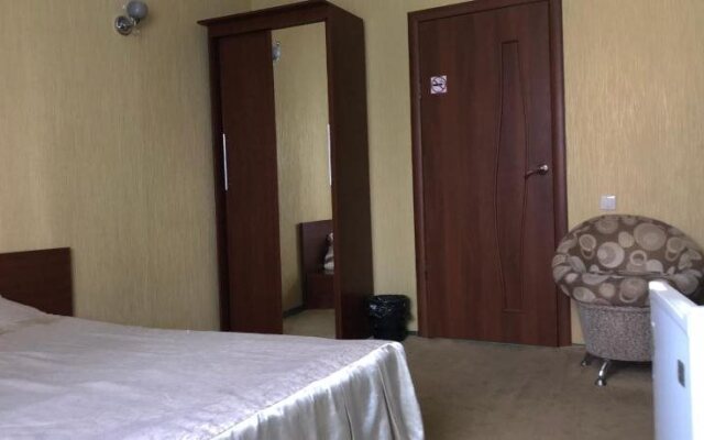 Hotel Gostiniy Dvor