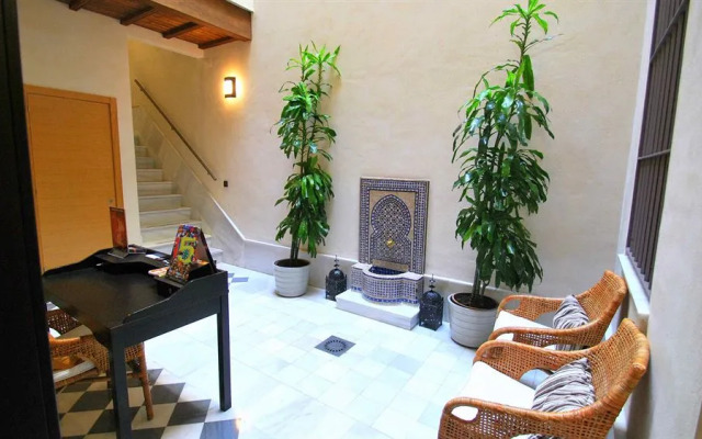 Living Sevilla Apartments