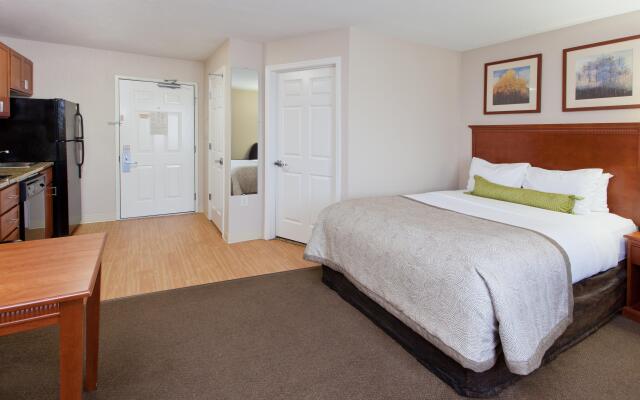 Candlewood Suites Lexington by IHG