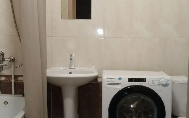 Апартаменты Гранат на улице Евгения Савкова 4