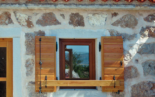Holiday house Jucinovi Dvori, Starigrad Paklenica with pool