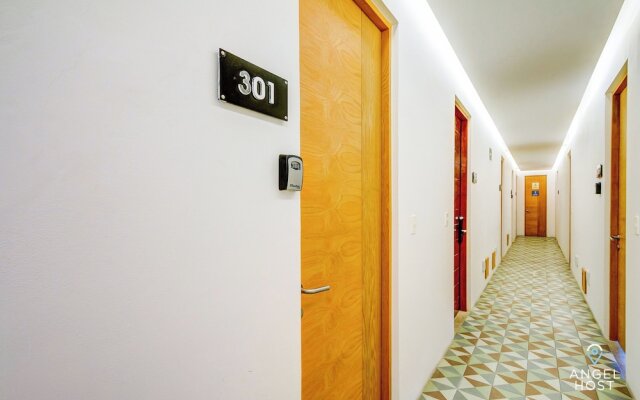 Shore Condos 2 blocks to the beach