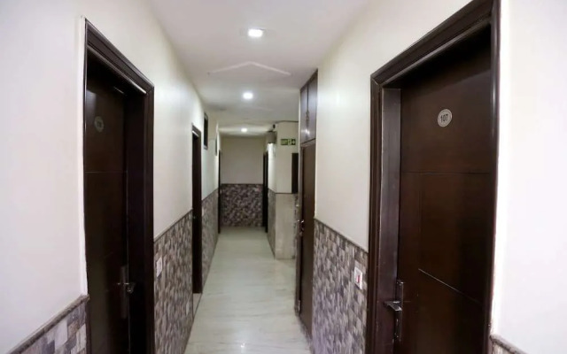 Hotel Om International