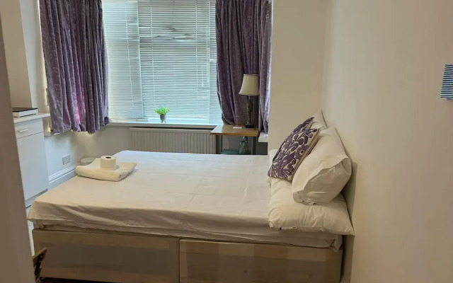 Lovely Studio Flat in London