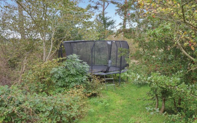 Amazing Home in Ebeltoft With 4 Bedrooms and Wifi