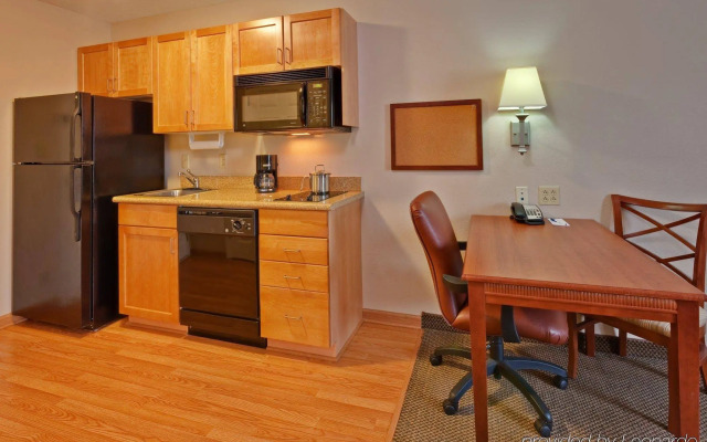 Candlewood Suites Hattiesburg by IHG