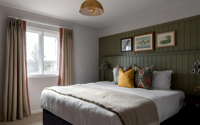 The Bridge Hotel