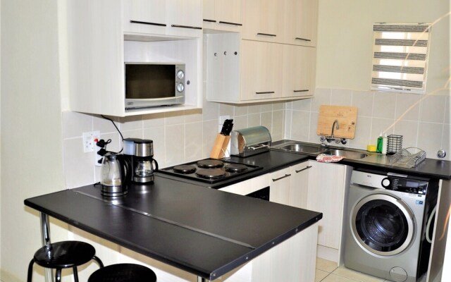 Midrand Bachelor Apartment