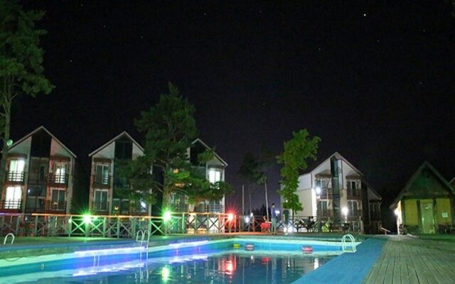 Sunstay Resort