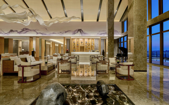 Secan Hotel Qingdao, Curio Collection By Hilton