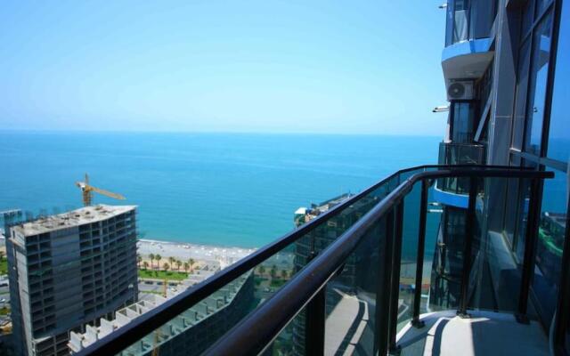 Leo Group Apartment 25-04 Elegance Batumi