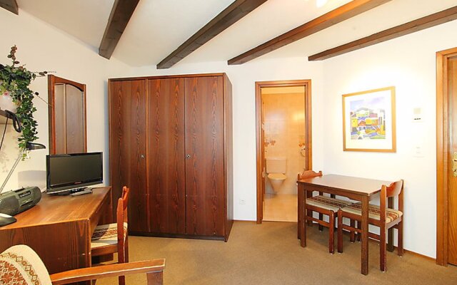 Apartment 141 Silvaplana-Surlej