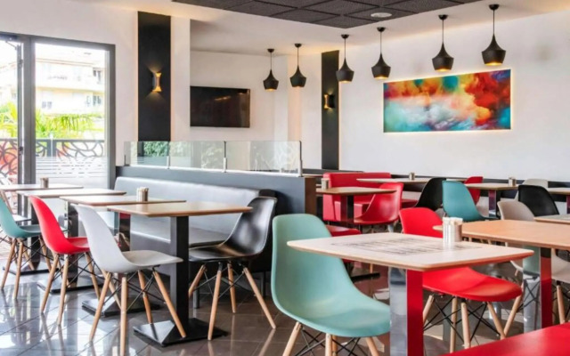 Hôtel Ibis Cannes Mouans Sartoux