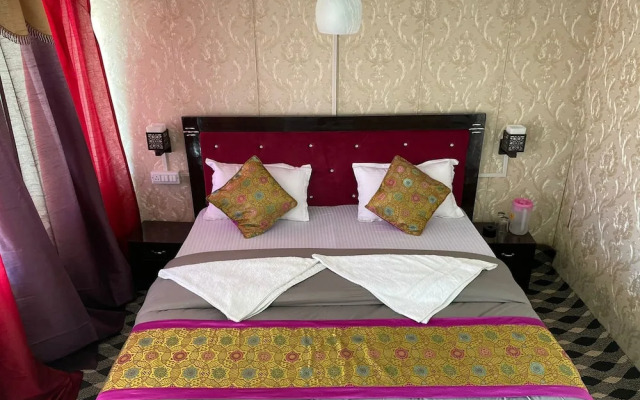 TIH Pangong Delight Camps and Cottages