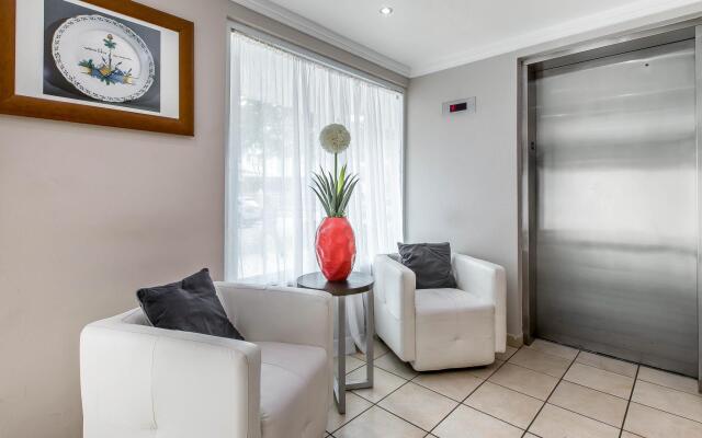 Le Consulat, An Ascend Collection Hotel