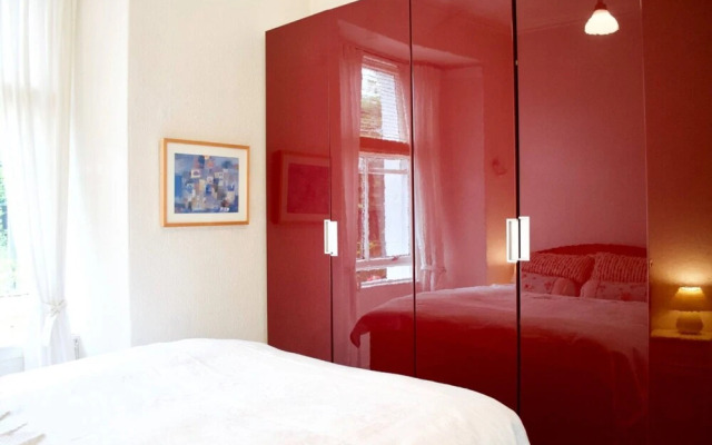 1 Bedroom Flat In Edinburgh