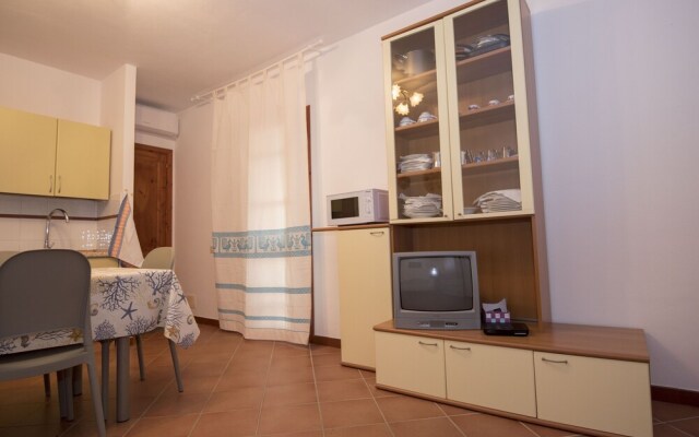 Residence Mirice - Three-room Apartment 56 Beds Id67