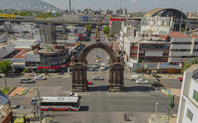 Hotel Plaza del Arco