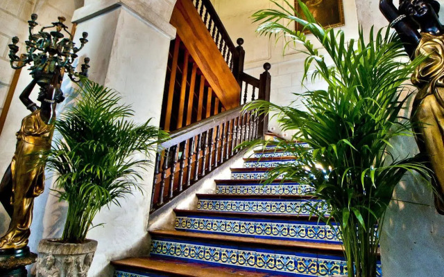 Hotel Condes de Castilla