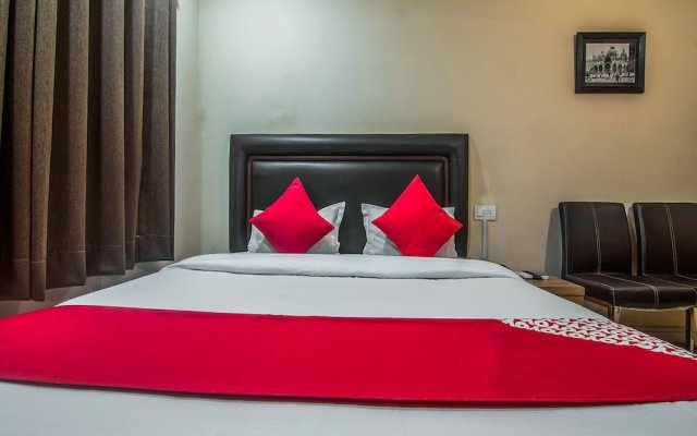 OYO 16400 Heritage Guest House