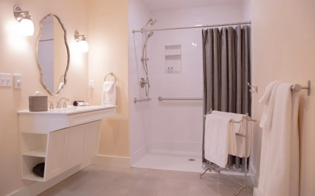 Howard House Lodge B&B