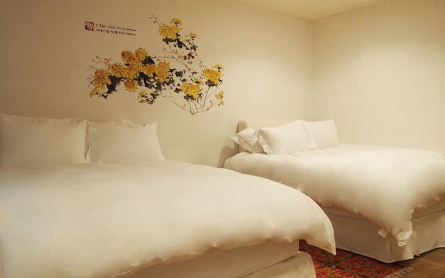 Hanso Presidential Suite Hanok Hotel