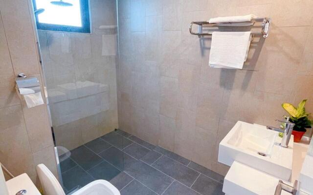 Comfy Family Suite 3 Bedrooms @ Menjalara