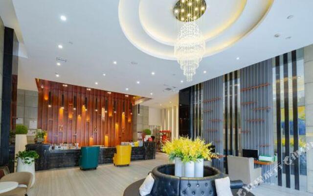 Mi Choice Hotel (Huanggang Normal College)