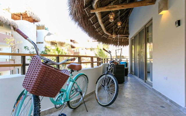 Condos Perfectly Situated Between the Beach & Tulum Town by Stella Rentals