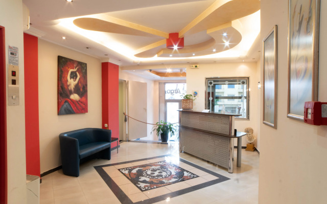 Argo Hotel