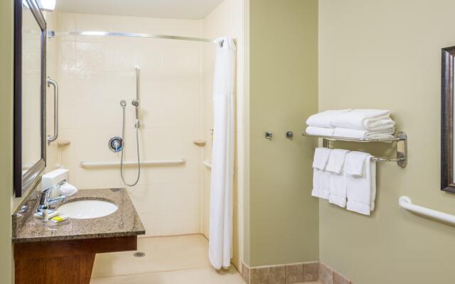 Staybridge Suites Kansas City - Independence by IHG