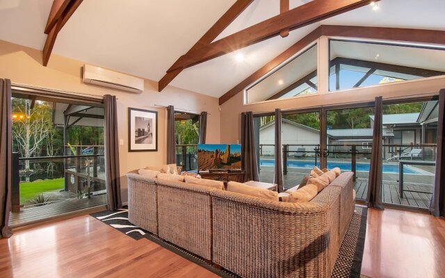 A PERFECT STAY - Lennox Unique Coastal Retreat