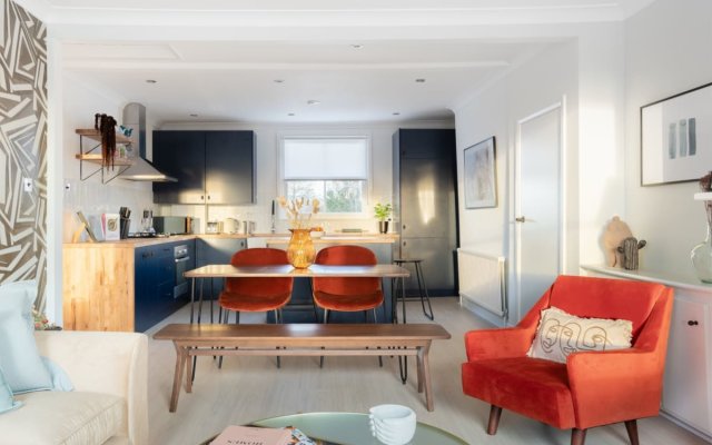 The Stoke Newington Common - Modern Bright 3Bdr Apartment