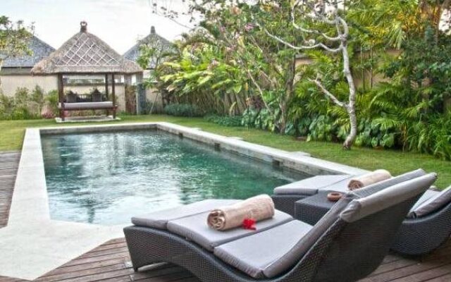 Segara Bayu Villa
