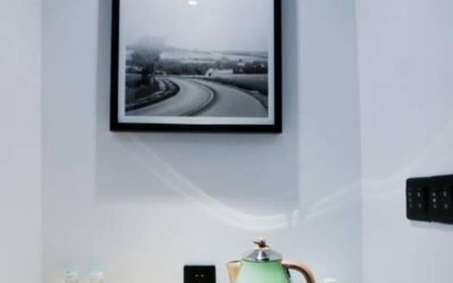 N·Time Art Hotel (Chongqing Jiefangbei Pedestrian Street)