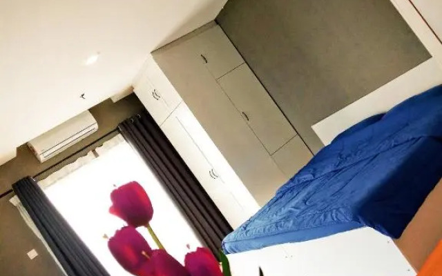 Kampar Champs Elysees, King Bed Studio unit 12A21