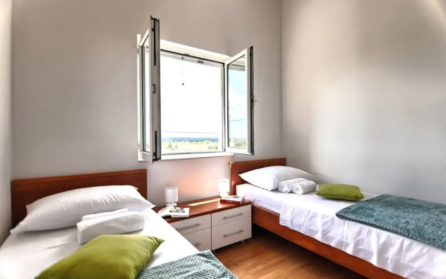 Holiday Home Srećko