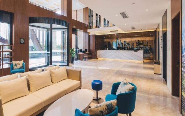 Atour Hotel (Shanghai New International Expo Center Longyang Road)