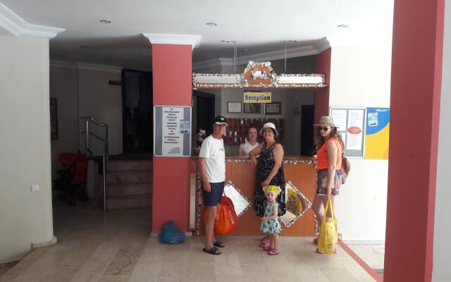 Club Urgench Hotel