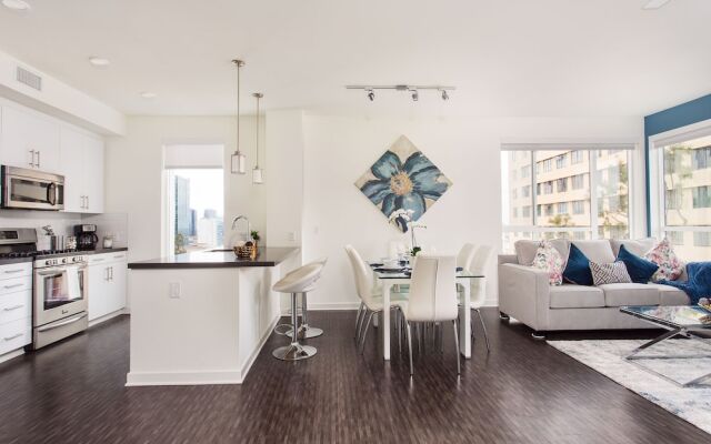 Luxurious Downtown LA 2BD Suites