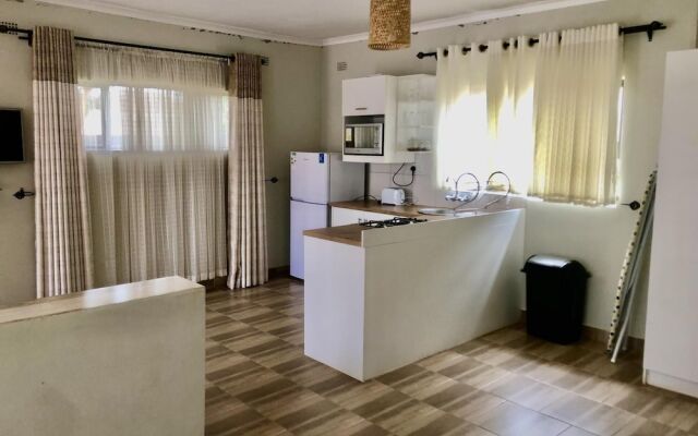1 bed Apartment in Mount Pleasant Heights - 2013